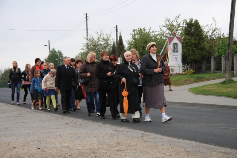 pielgrzymkamoszczonnesanktuariummbbolesnej06052012r11.jpg