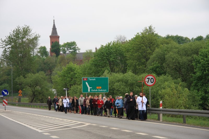 pielgrzymkamoszczonnesanktuariummbbolesnej06052012r36.jpg