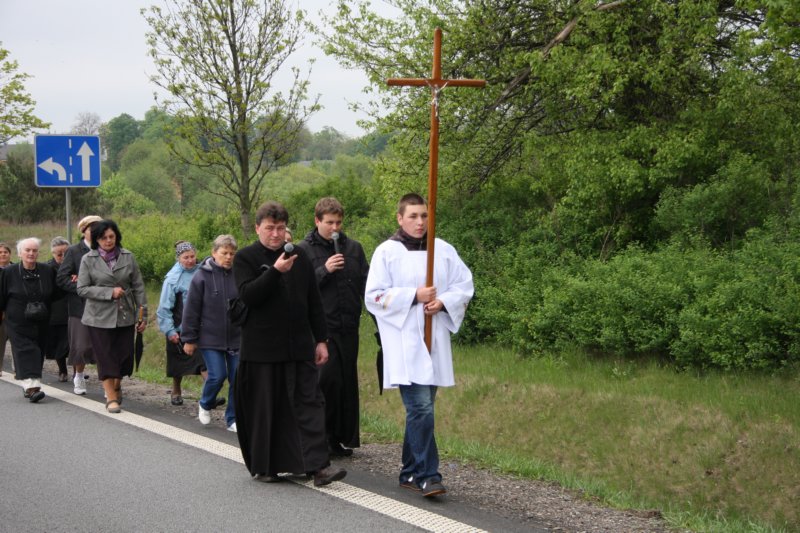 pielgrzymkamoszczonnesanktuariummbbolesnej06052012r43.jpg
